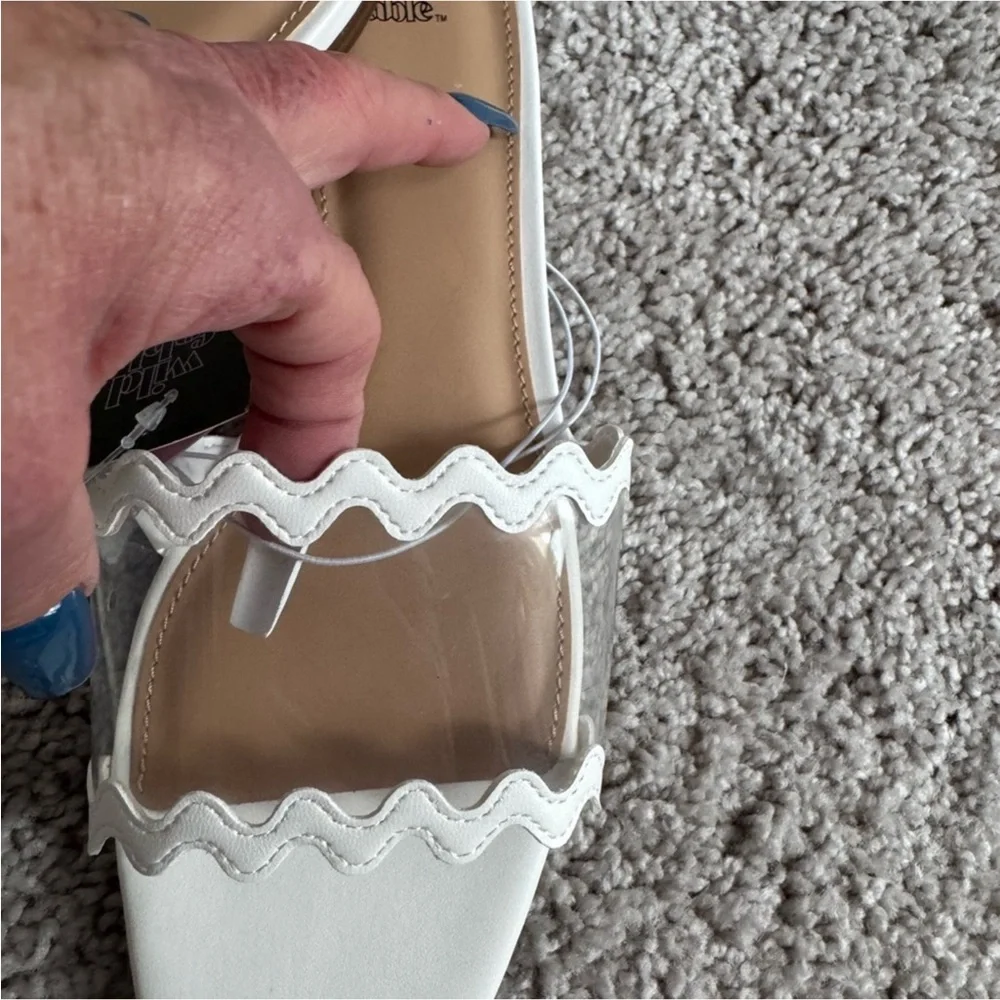 NWT Women's Ingrid Slide Sandals - Wild
Fable White Memory Foam - Picture 4 of 5